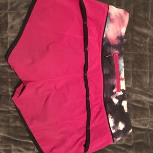 LULULEMON SHORTS💕